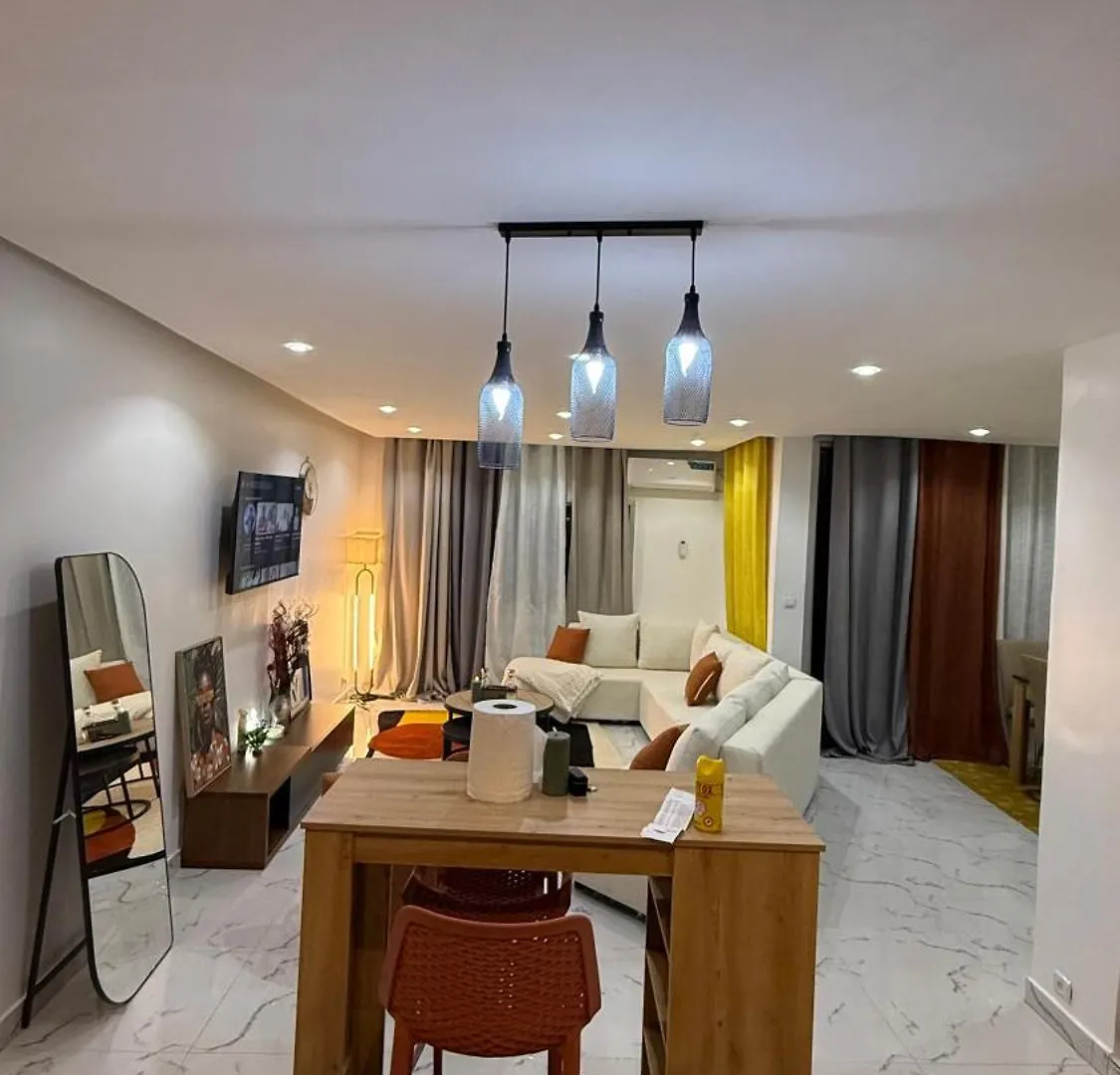 Abshome Dakar 0*,